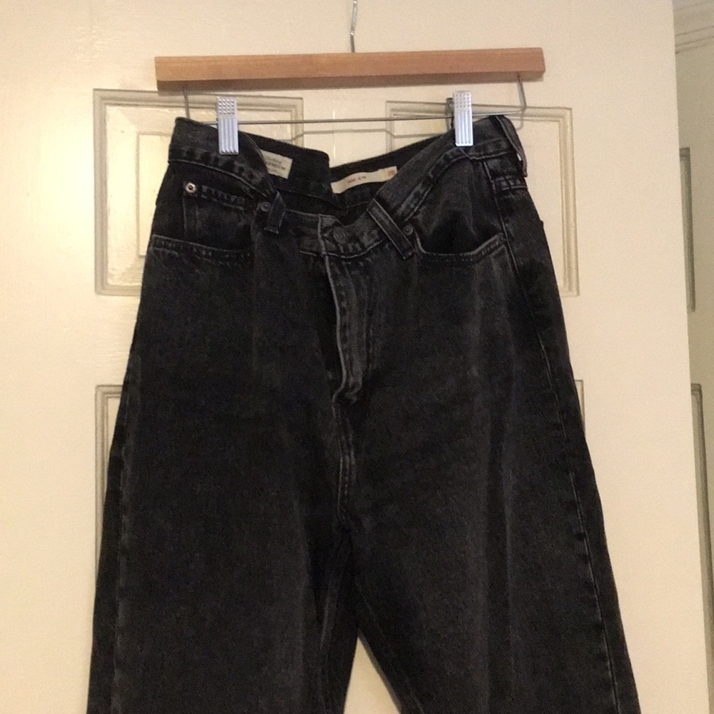 Levi's mom jean